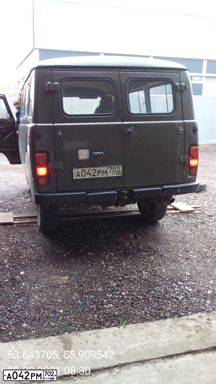 Фото автомобиля UAZ 3741, 2007 — госномер К002ХС102. Цвет: ЗАЩИТНЫЙ