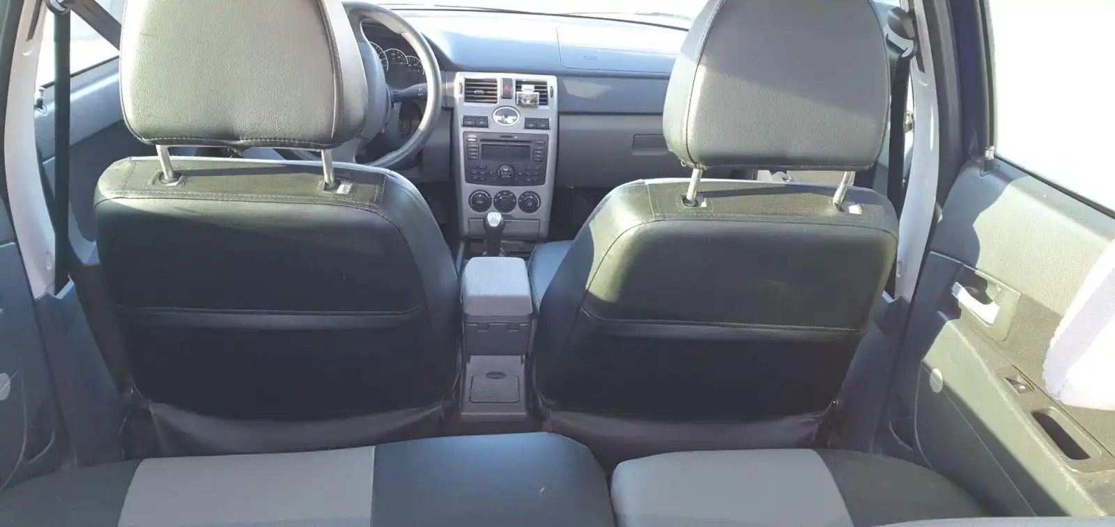 Фото автомобиля LADA PRIORA, 2012 — госномер Х220РВ37