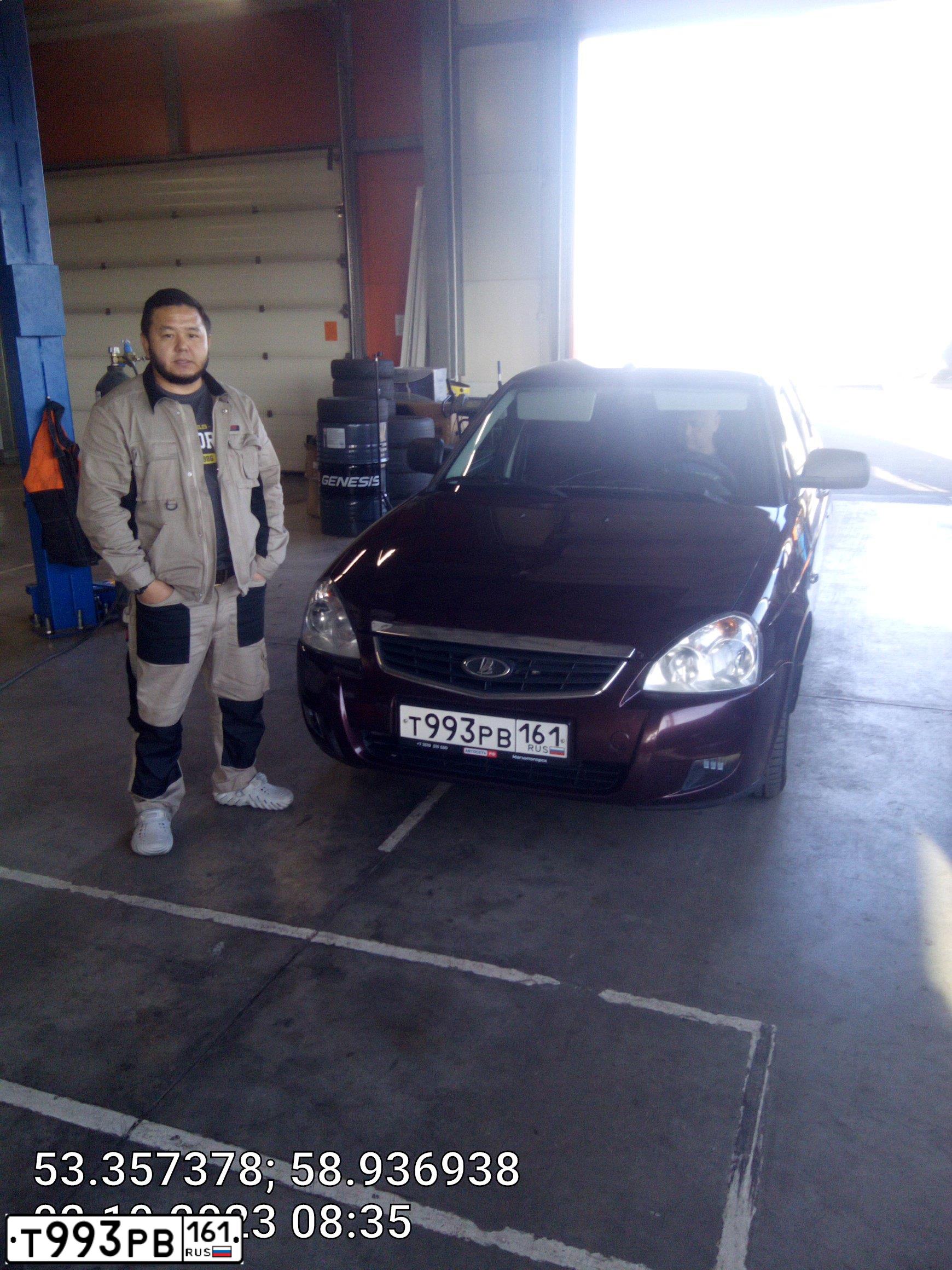 Фото автомобиля LADA PRIORA, 2012 — госномер Т159ВУ774