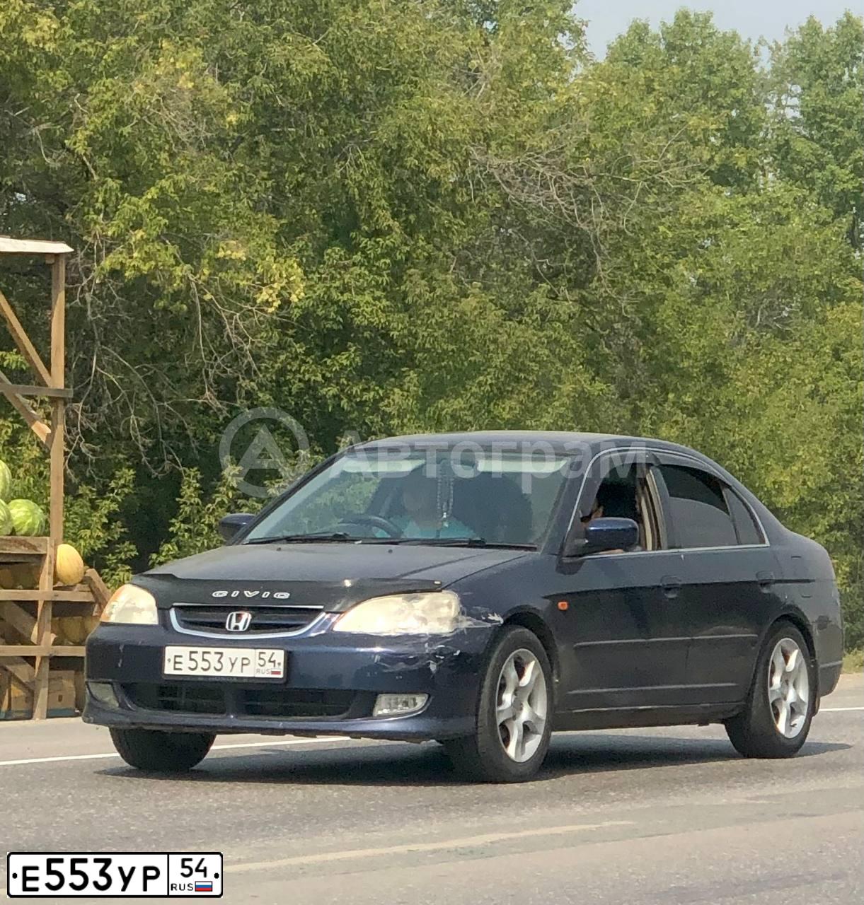 Фото автомобиля HONDA CIVIC, 2003 — госномер М574ОО154. Цвет: синий