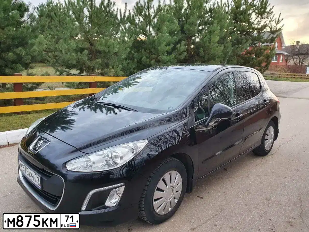 Фото автомобиля PEUGEOT 308, 2012 — госномер М875КМ71. Цвет: ЧЕРНЫЙ