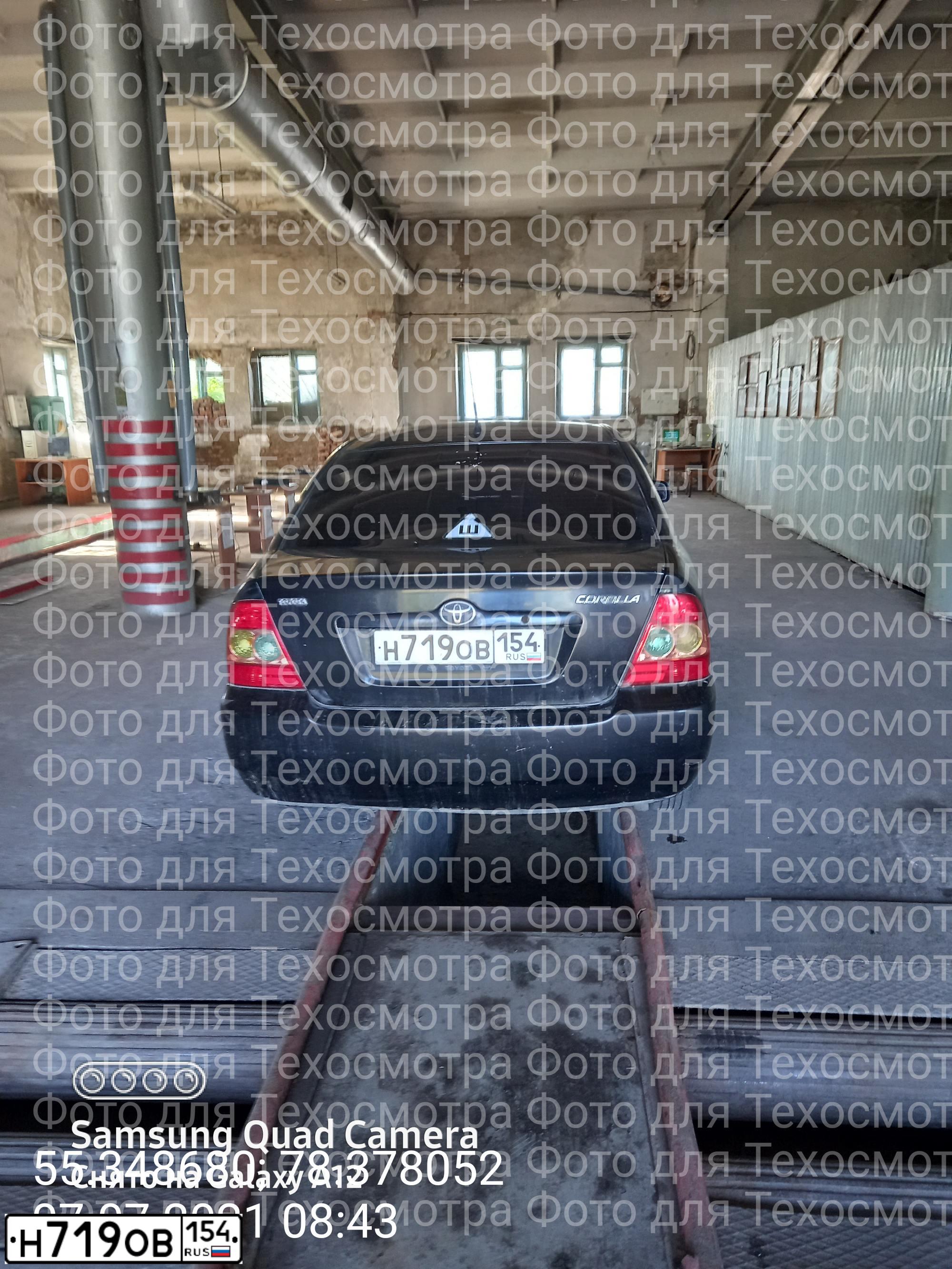 Фото автомобиля TOYOTA COROLLA, 2006 — госномер Н719ОВ154. Цвет: ЧЕРНЫЙ
