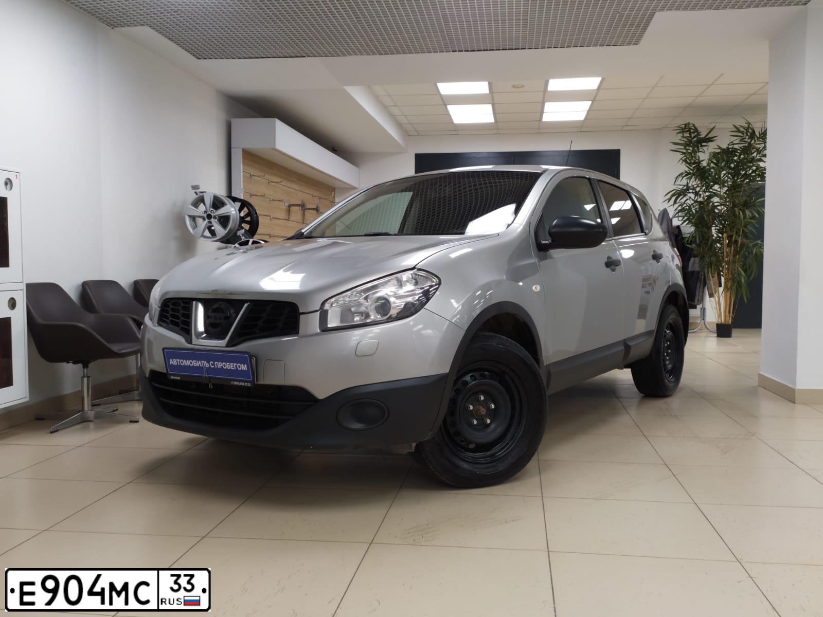Фото автомобиля NISSAN QASHQAI, 2011 — госномер А400РК37. Цвет: СЕРЕБРИСТЫЙ