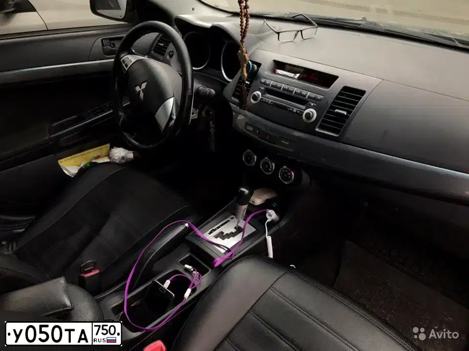 Фото автомобиля BMW W SERIE 5, 2019 — госномер К570ТЕ198. Цвет: ТЕМНО СЕРЫЙ