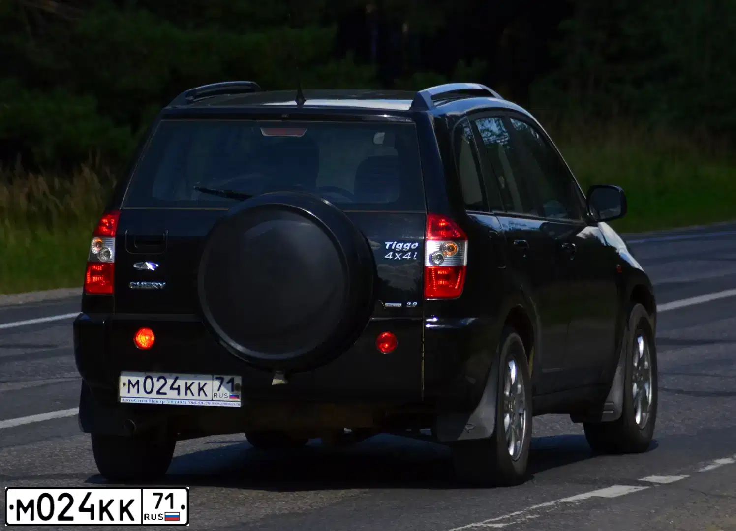 Фото автомобиля CHERY TIGGO, 2012 — госномер М024КК71. Цвет: ЧЕРНЫЙ