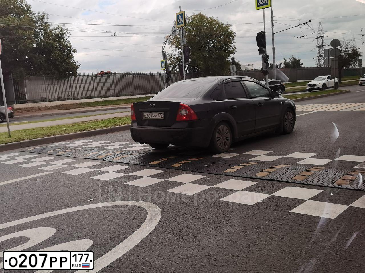 Фото автомобиля FORD FOCUS, 2007 — госномер Н807СМ82