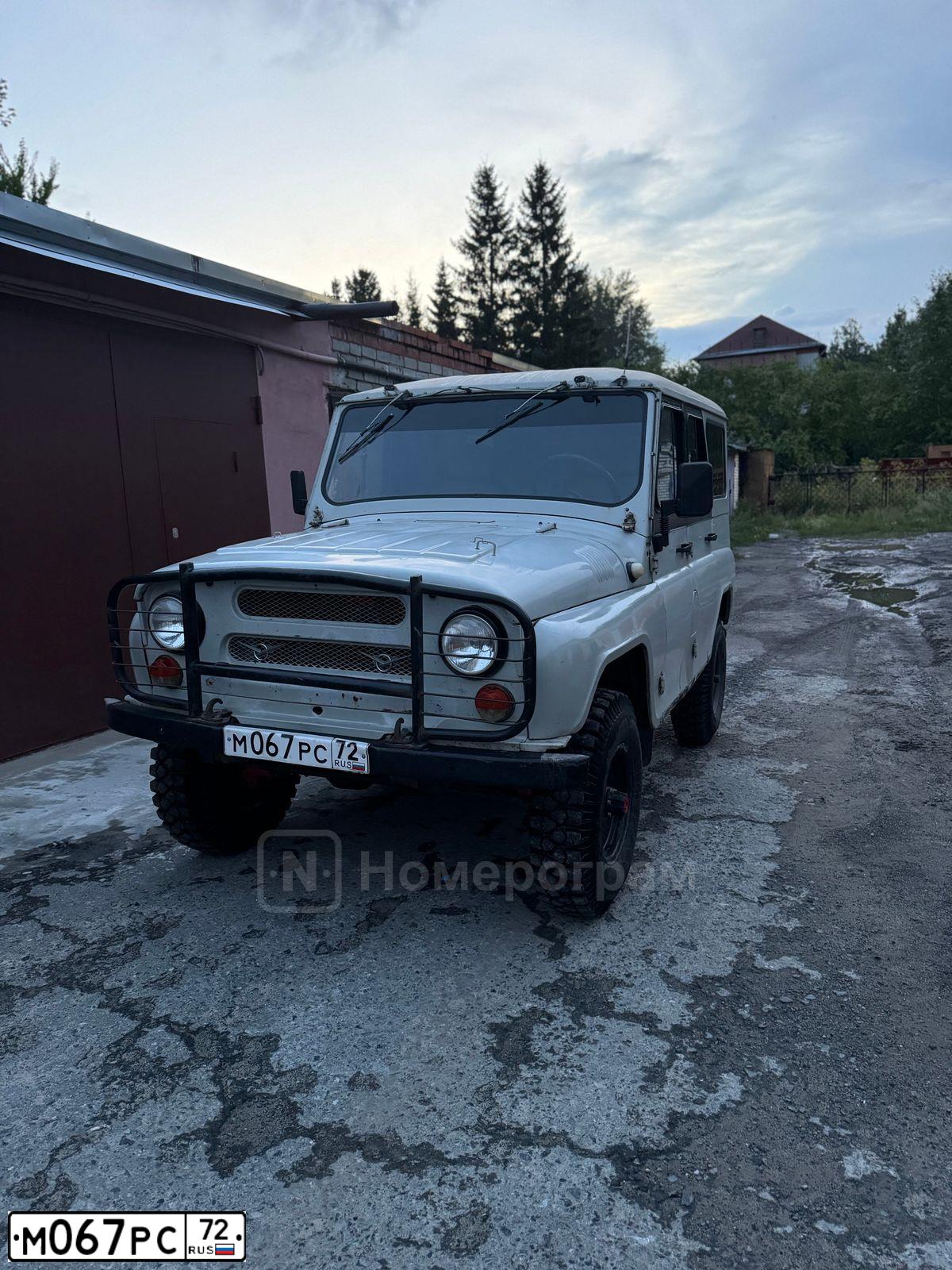 Фото автомобиля UAZ 3151 / HUNTER, 1997 — госномер М067РС72. Цвет: СЕРЫЙ