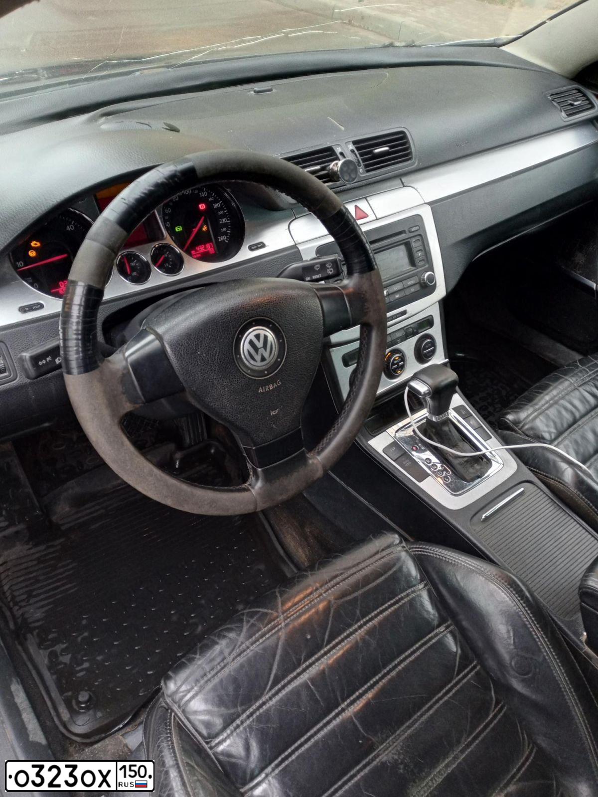 Фото автомобиля VOLKSWAGEN PASSAT, 2008 — госномер У778РВ71. Цвет: ЧЕРНЫЙ