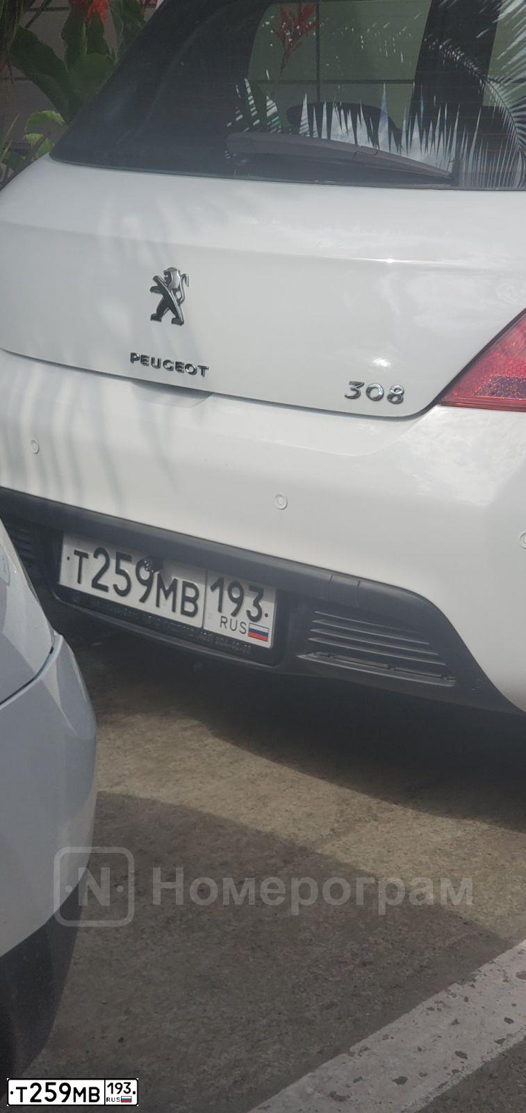 Фото автомобиля PEUGEOT 308, 2011 — госномер Т259МВ193. Цвет: Белый