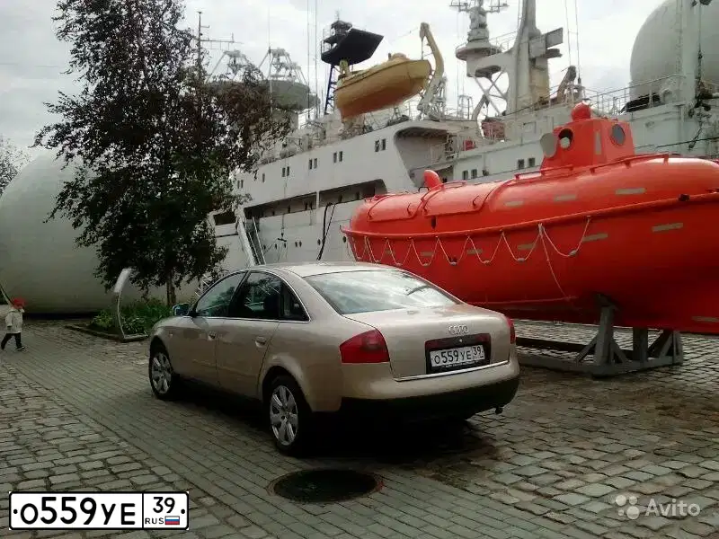 Фото автомобиля AUDI A6, 1999 — госномер О559УЕ39. Цвет: БЕЖЕВЫЙ