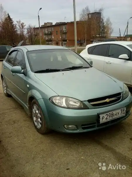 Фото автомобиля CHEVROLET T LACETTI, 2007 — госномер К044ОК716. Цвет: СЕРО-ЗЕЛЕНЫЙ