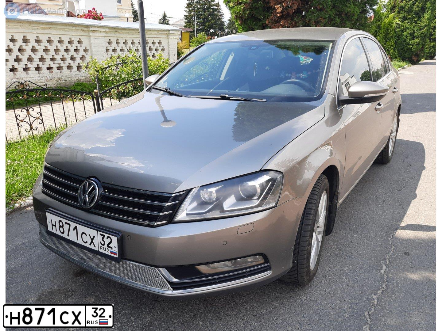 Фото автомобиля VOLKSWAGEN PASSAT, 2013 — госномер Р133ВХ180