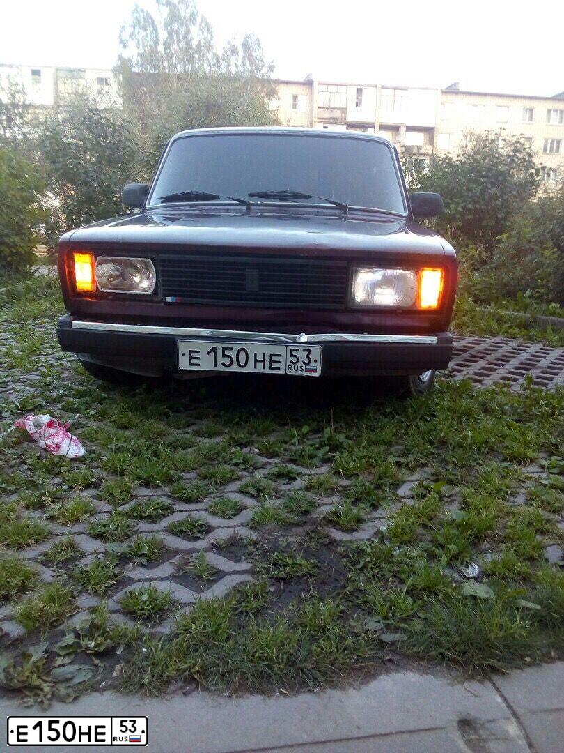 Фото автомобиля LADA 2105, 2006 — госномер Е150НЕ53. Цвет: ТЕМНО-ВИШНЕВЫЙ