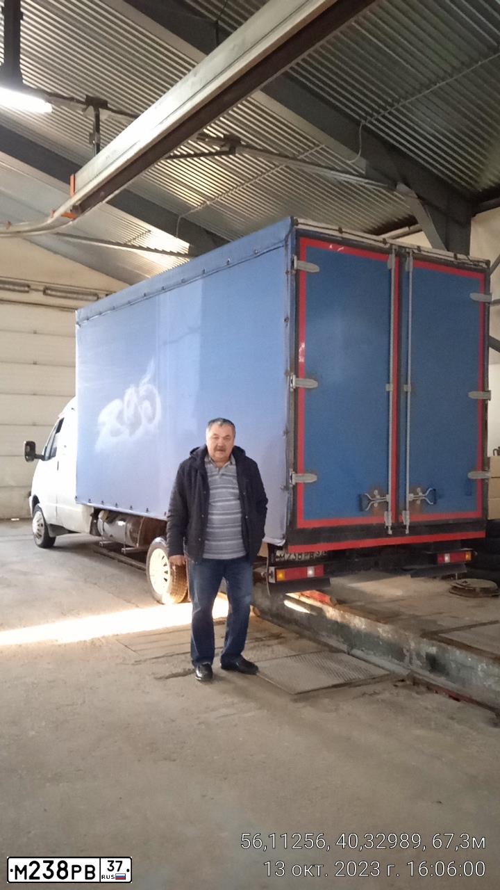 Фото автомобиля GAZ 3302 EL, 2008 — госномер М567УЕ33. Цвет: БЕЛЫЙ