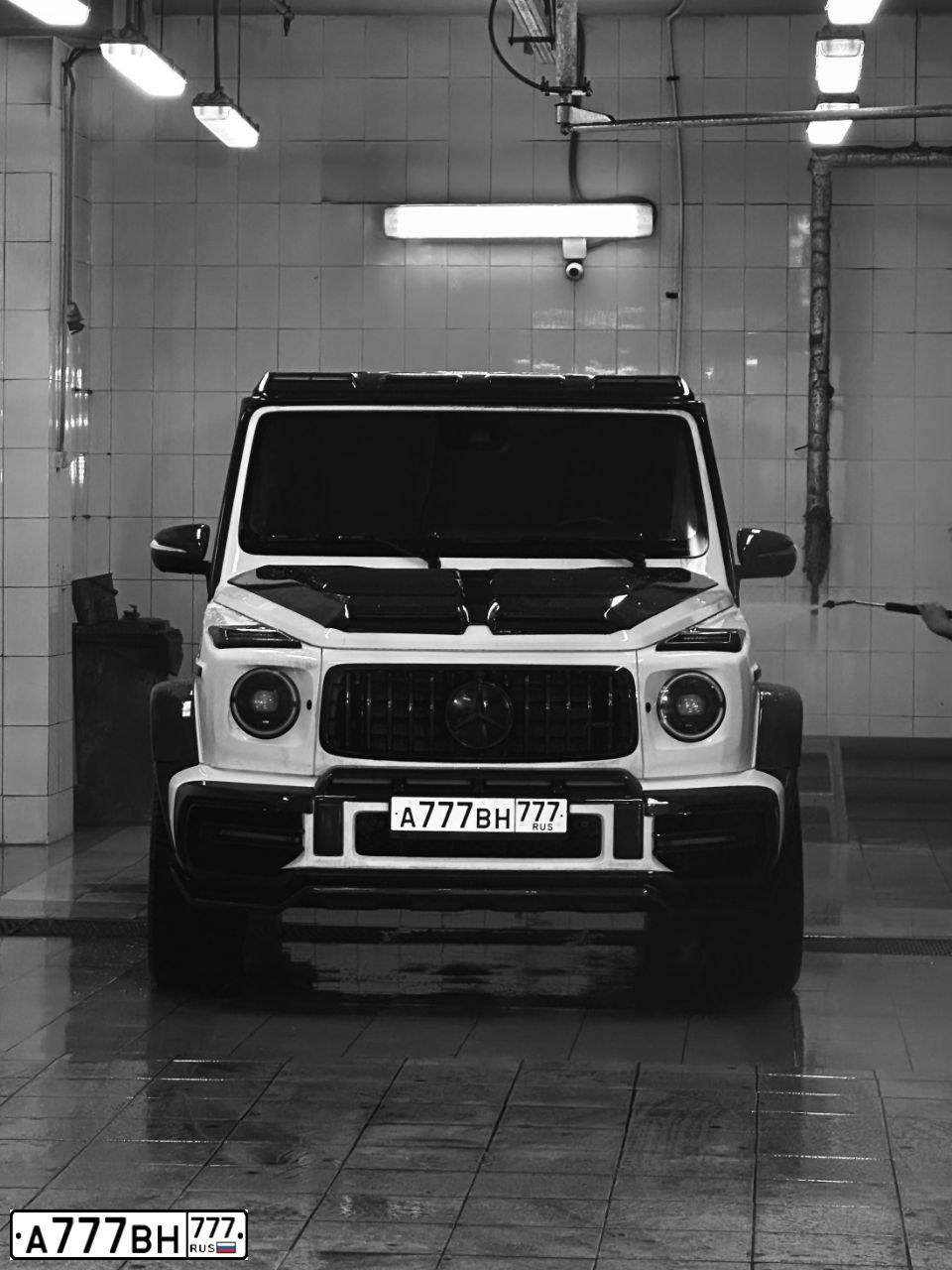 Фото автомобиля BMW SERIE 6, 2004 — госномер С178ЕМ05. Цвет: ЧЕРНЫЙ