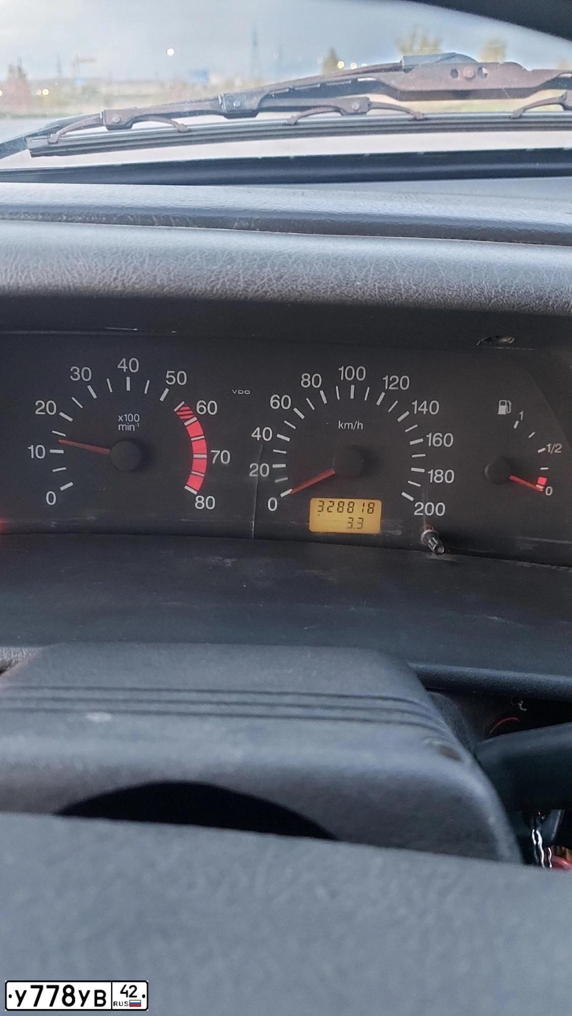 Фото автомобиля LADA 2109 SAMARA, 2001 — госномер Р767ОН142. Цвет: СЕРЕБРИСТО ЯРКО-СИНИЙ