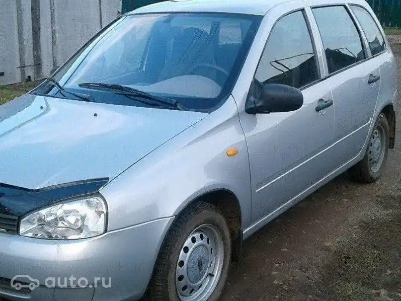 Фото автомобиля LADA 1117 KALINA, 2010 — госномер В453ЕТ702. Цвет: СЕРЕБРИСТЫЙ
