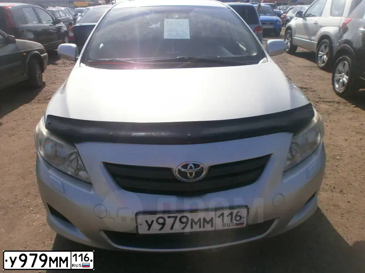 Фото автомобиля TOYOTA COROLLA, 2007 — госномер Т018ХР73. Цвет: Серебристый