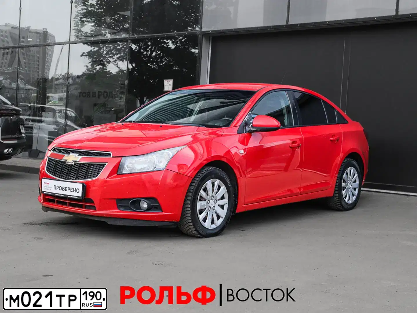 Фото автомобиля CHEVROLET CRUZE, 2012 — госномер М021ТР190. Цвет: КРАСНЫЙ