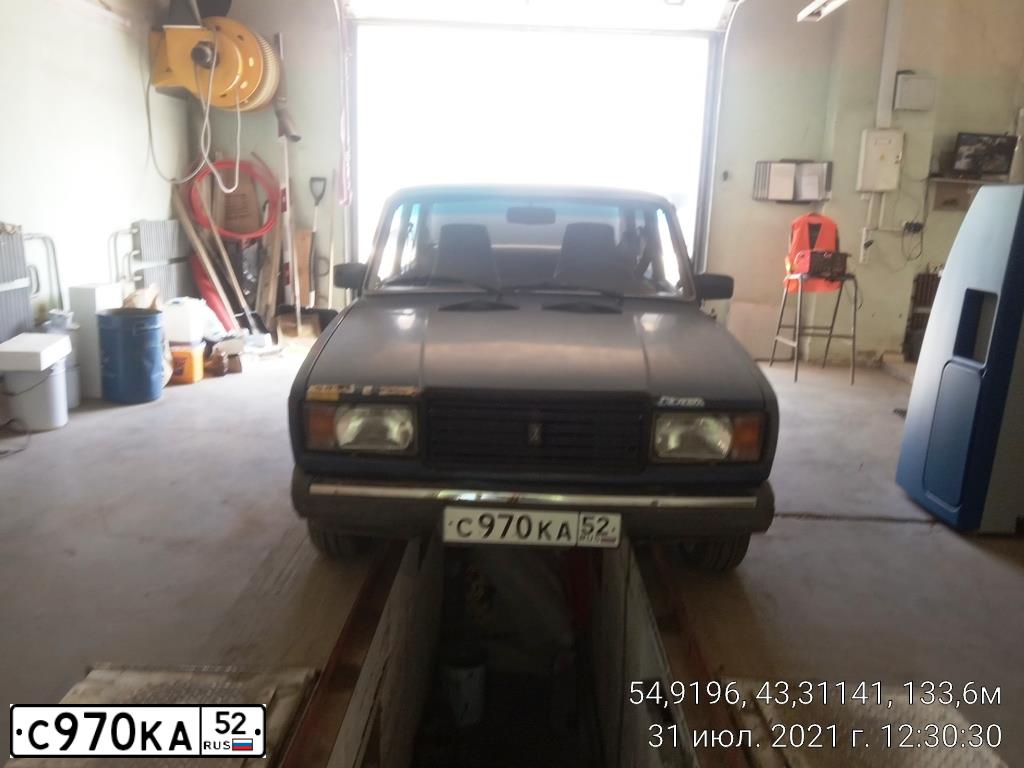 Фото автомобиля LADA 2107 LADA, 2006 — госномер С970КА52. Цвет: СИНИЙ