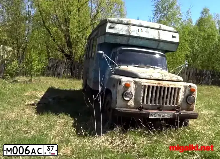 Фото автомобиля KUBAN G1, 1990 — госномер М006АС37. Цвет: ГОЛУБОЙ