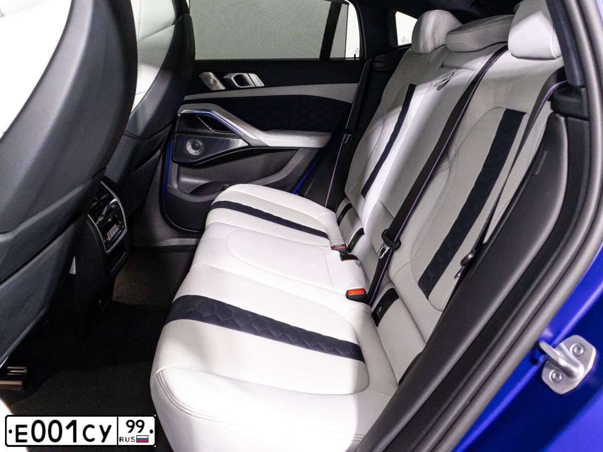 Фото автомобиля MAZDA 3, 2008 — госномер Р094НК34. Цвет: Серый