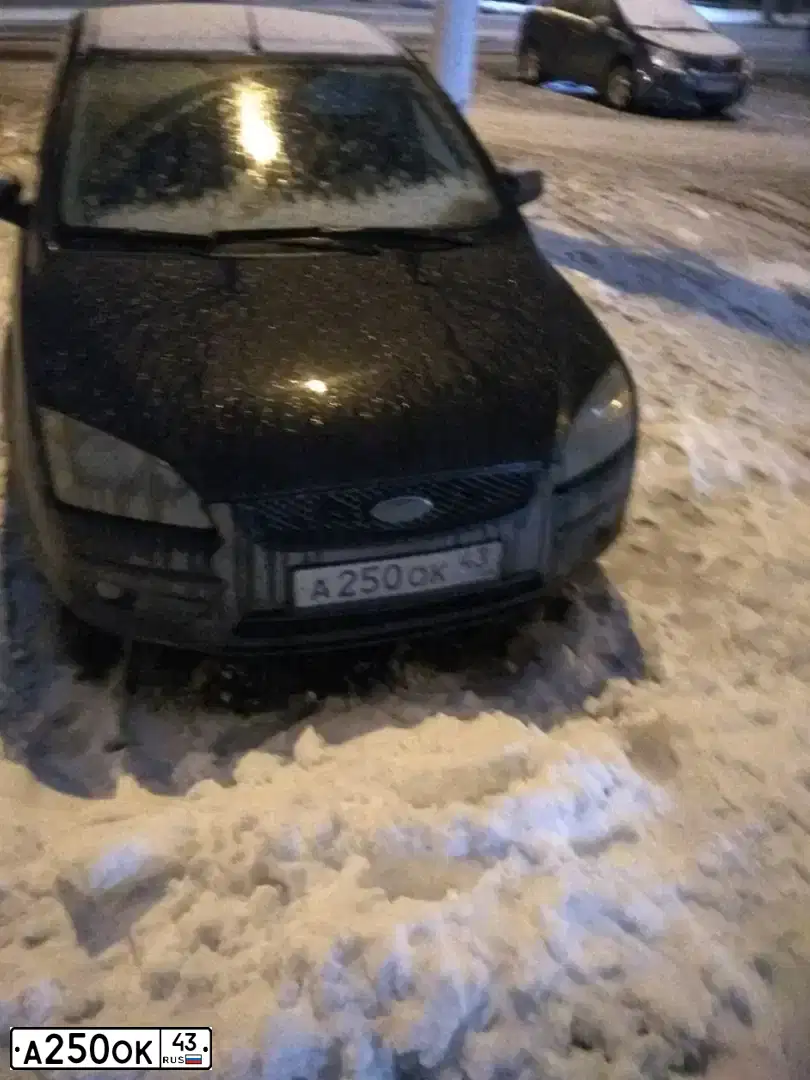 Фото автомобиля FORD FOCUS, 2006 — госномер А250ОК43. Цвет: ЧЕРНЫЙ