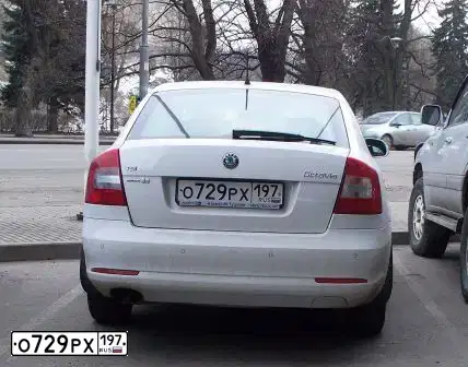 Фото автомобиля SKODA OCTAVIA, 2011 — госномер Х873ХР790