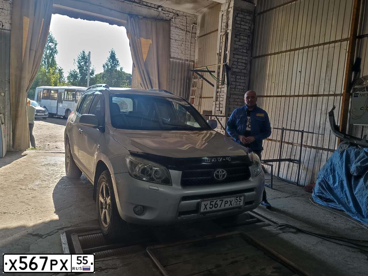 Фото автомобиля TOYOTA RAV4, 2006 — госномер В349АО155