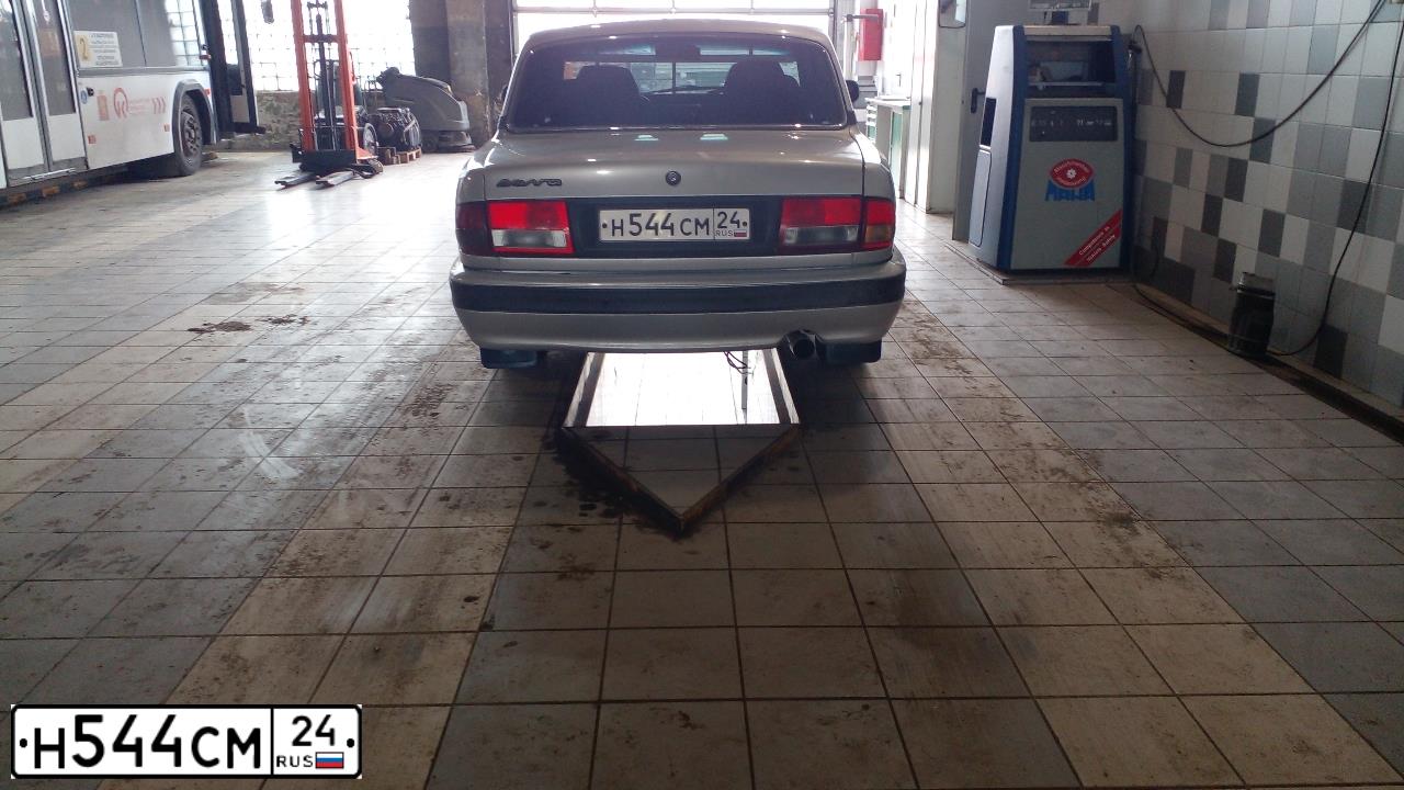 Фото автомобиля GAZ 3110 WOLGA, 2006 — госномер Н544СМ24. Цвет: БУРАН