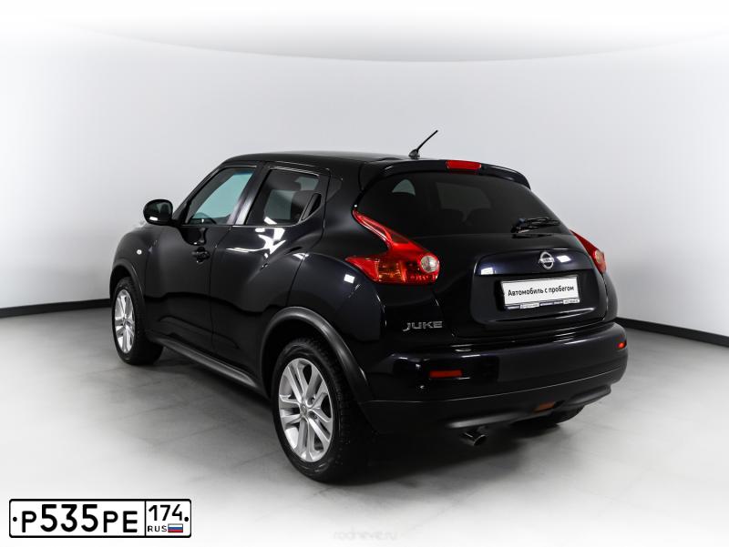 Фото автомобиля NISSAN JUKE, 2011 — госномер Р535РЕ174. Цвет: ЧЕРНЫЙ