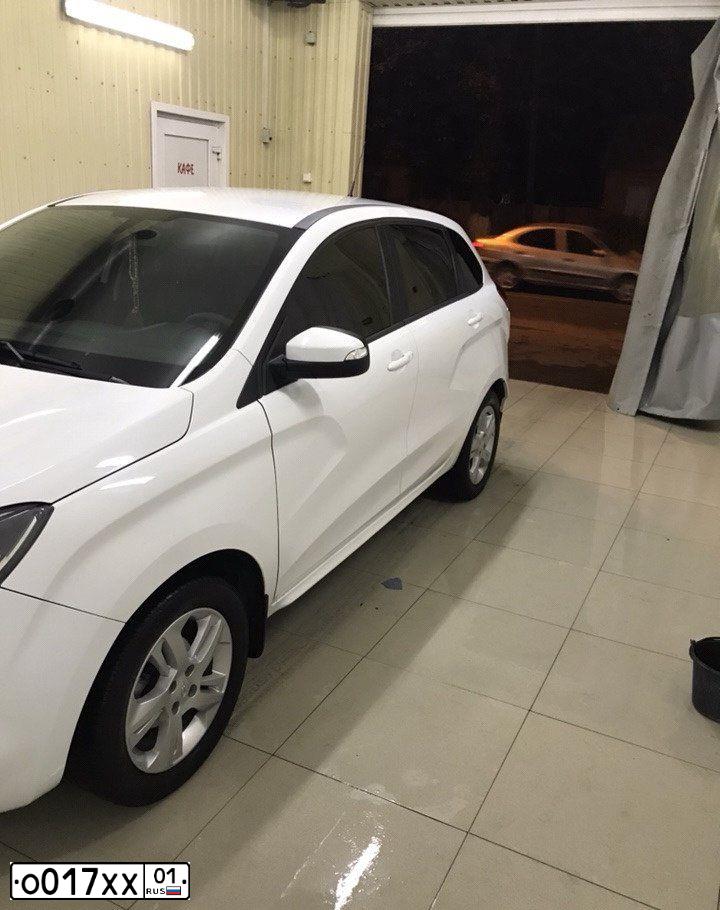Фото автомобиля LADA 2190 GRANTA, 2020 — госномер О017ХХ01. Цвет: СЕРЫЙ
