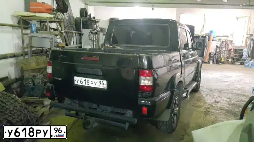 Фото автомобиля UAZ 2363 PICKUP, 2012 — госномер Р120КО159. Цвет: АВАНТЮРИН МЕТАЛЛИК