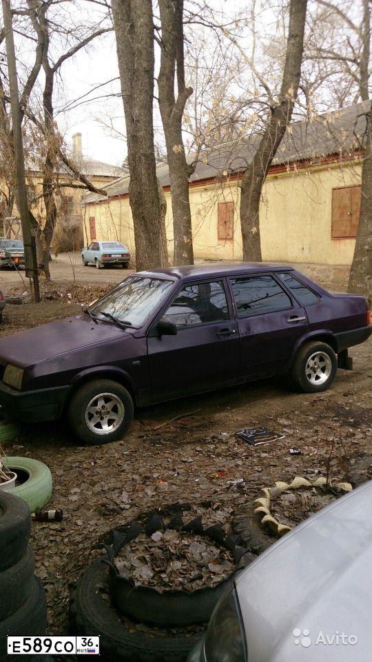 Фото автомобиля LADA 2109 SAMARA, 1998 — госномер Е589СО36. Цвет: ФИОЛЕТОВЫЙ