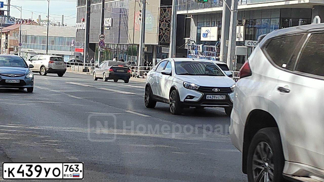 Фото автомобиля MERCEDES-BENZ S-CLASS, 2013 — госномер В040КХ180. Цвет: ЧЕРНЫЙ