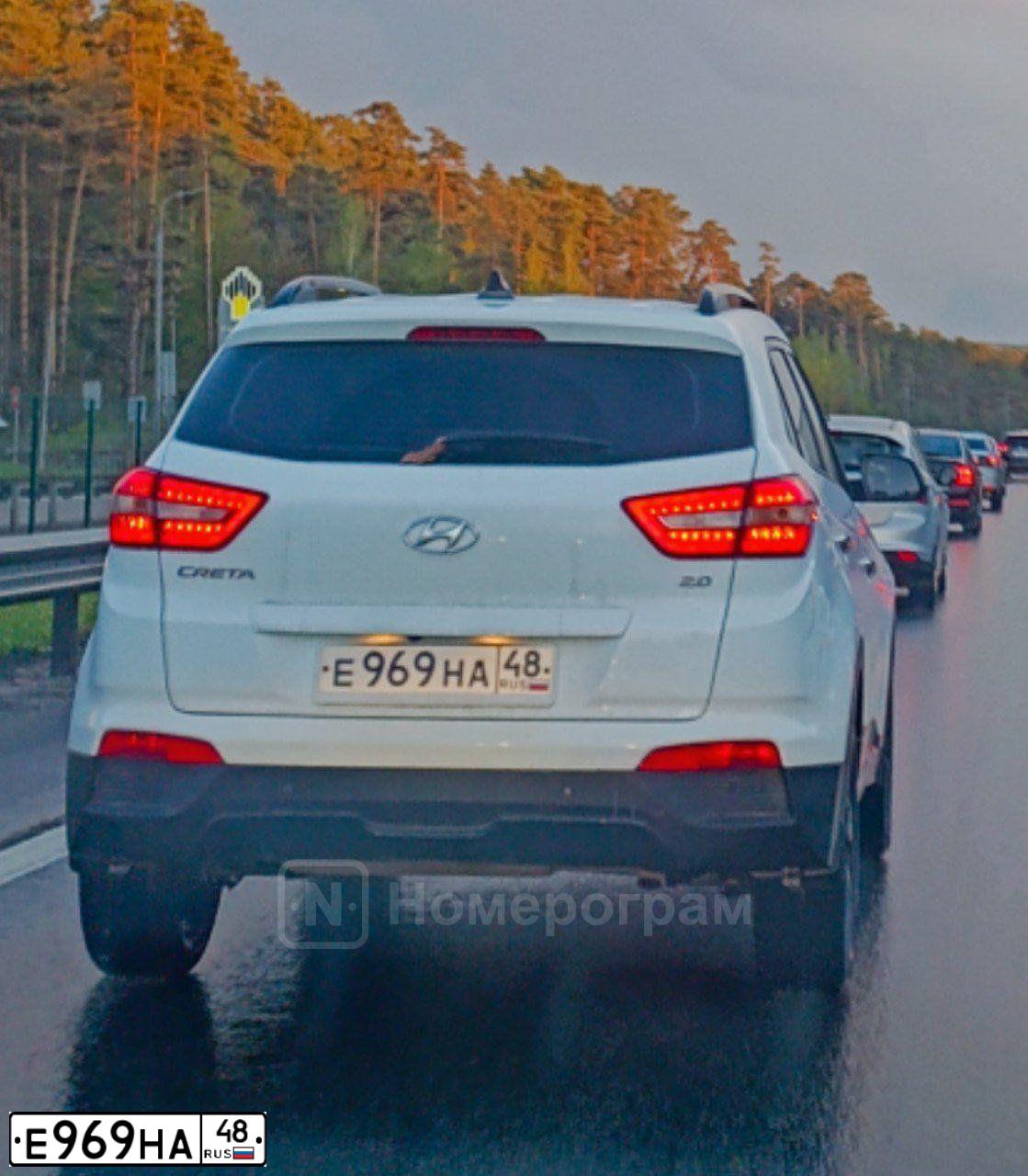 Фото автомобиля OPEL CORSA, 2010 — госномер Е969НА48. Цвет: КРАСНЫЙ