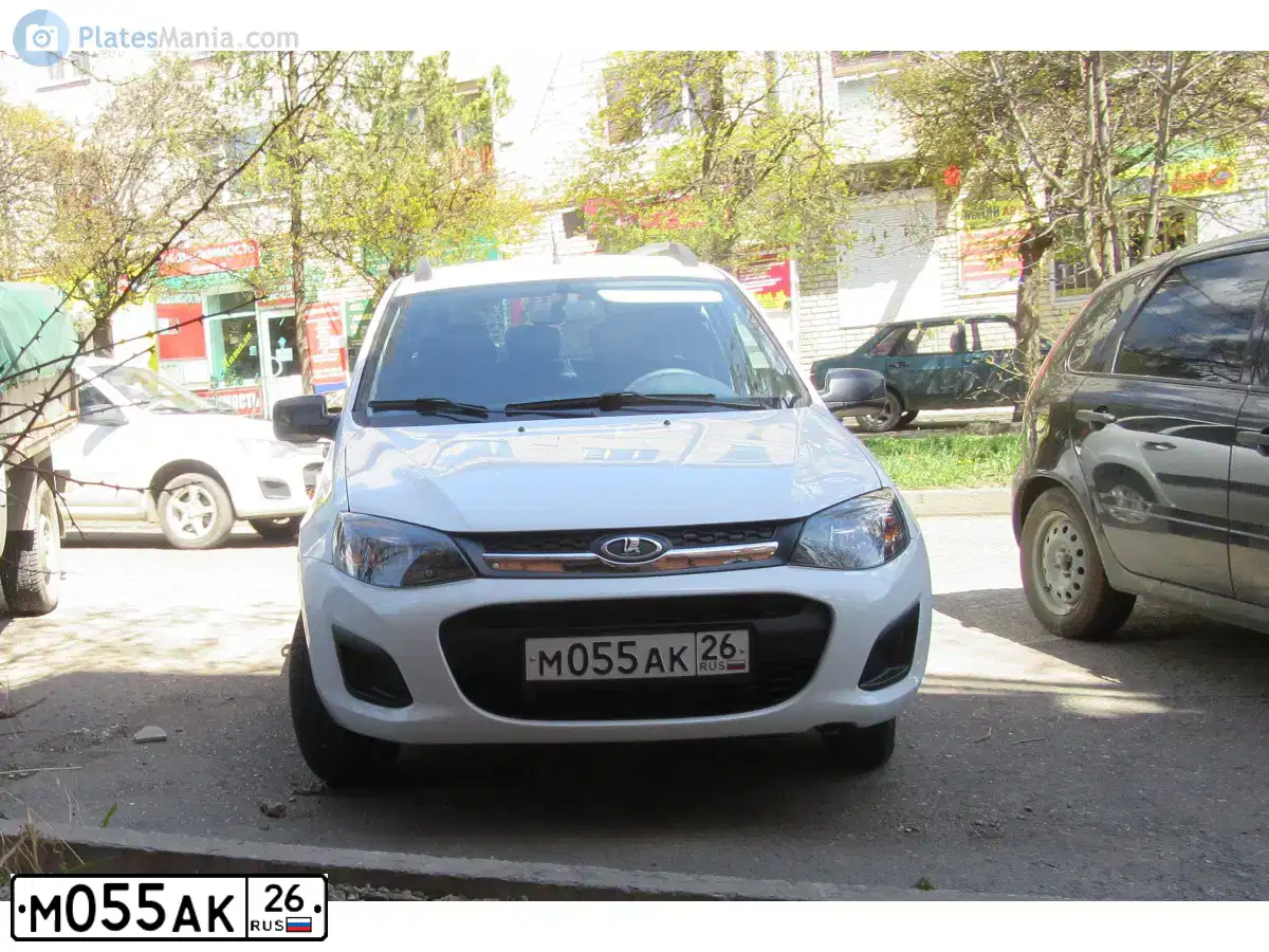 Фото автомобиля LADA 2194 KALINA, 2014 — госномер М055АК26. Цвет: БЕЛЫЙ