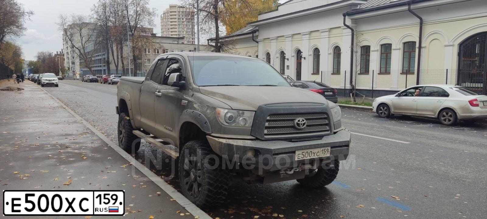Фото автомобиля MITSUBISHI PAJERO, 2011 — госномер Н551МО159. Цвет: ЧЕРНЫЙ