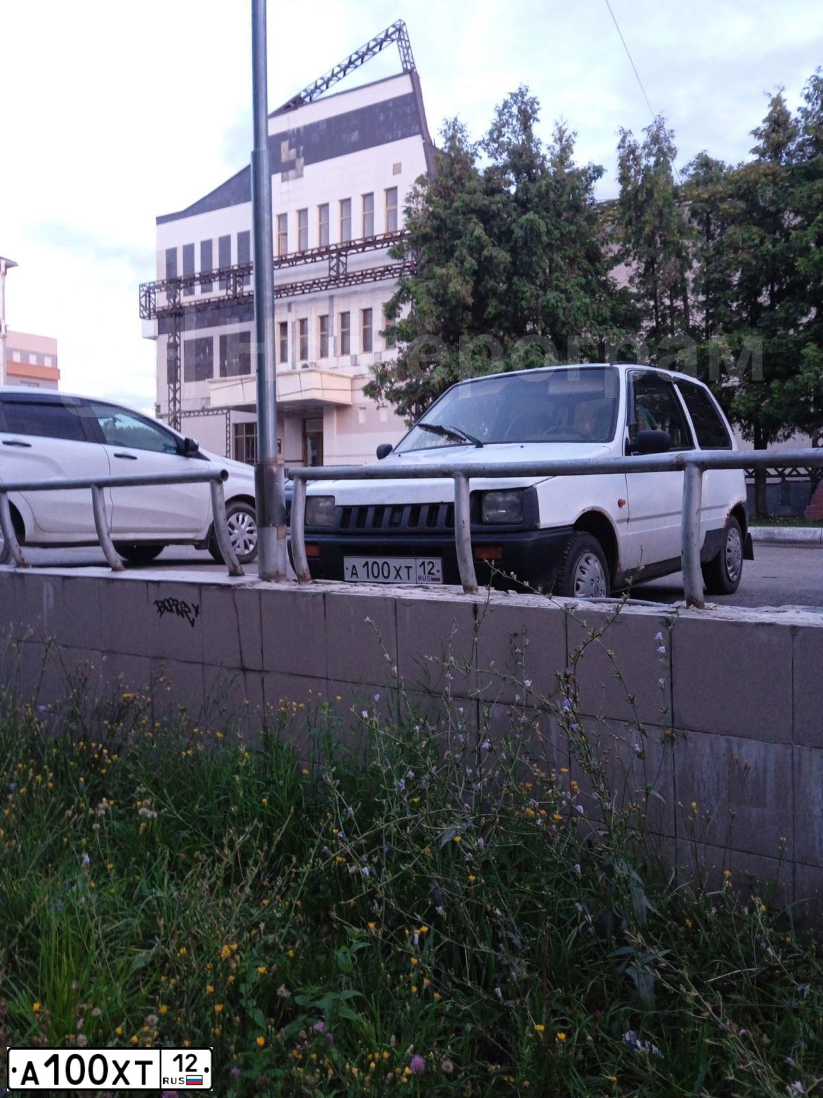 Фото автомобиля SEAZ OKA, 2004 — госномер А100ХТ12. Цвет: Белый