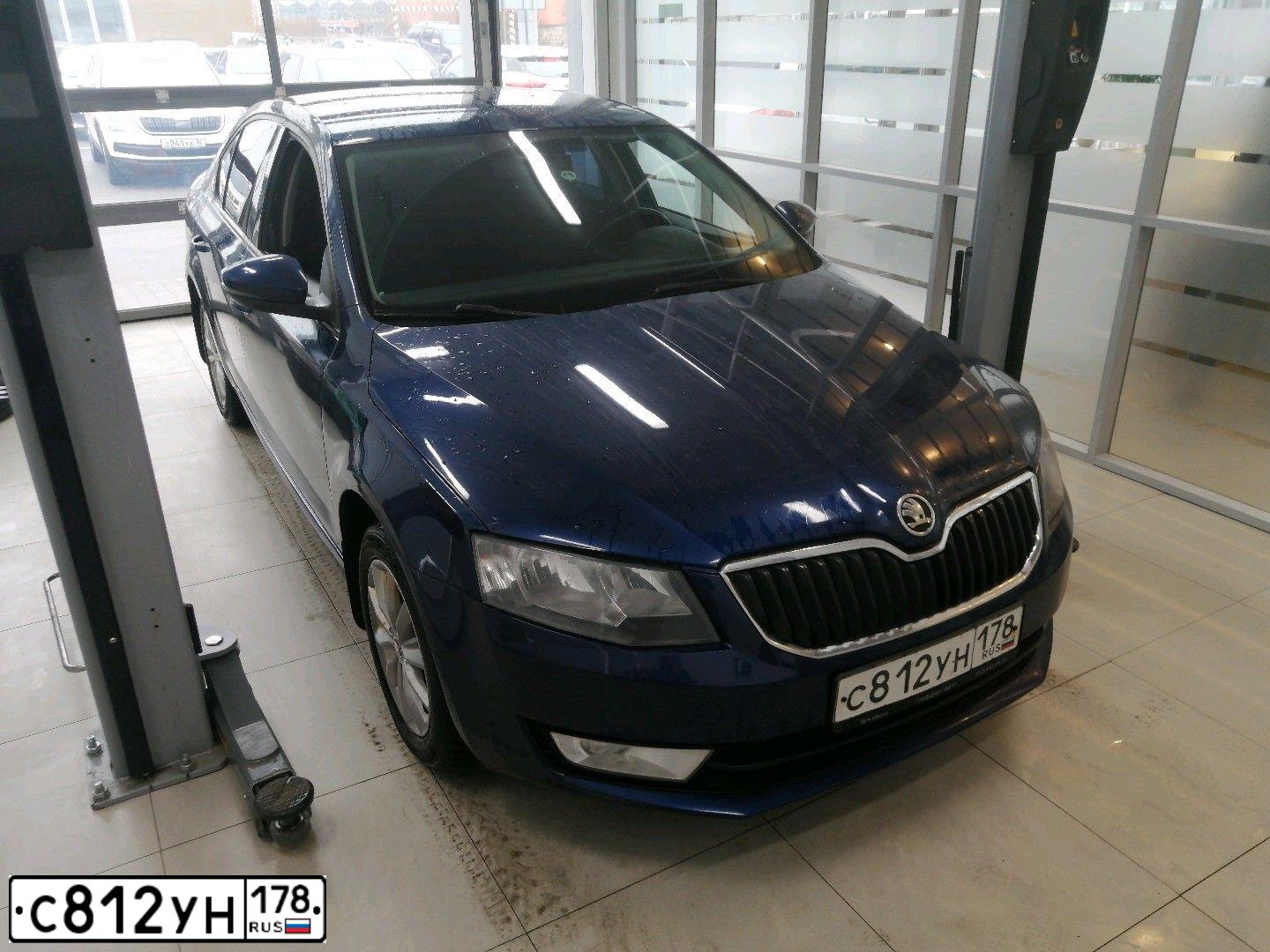 Фото автомобиля SKODA OCTAVIA, 2014 — госномер Е052НС51
