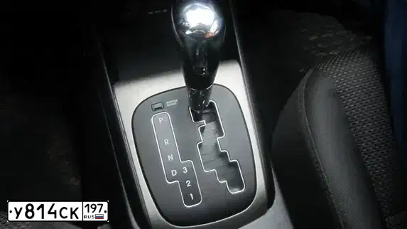 Фото автомобиля HYUNDAI I30, 2011 — госномер В337СЕ82. Цвет: Серый
