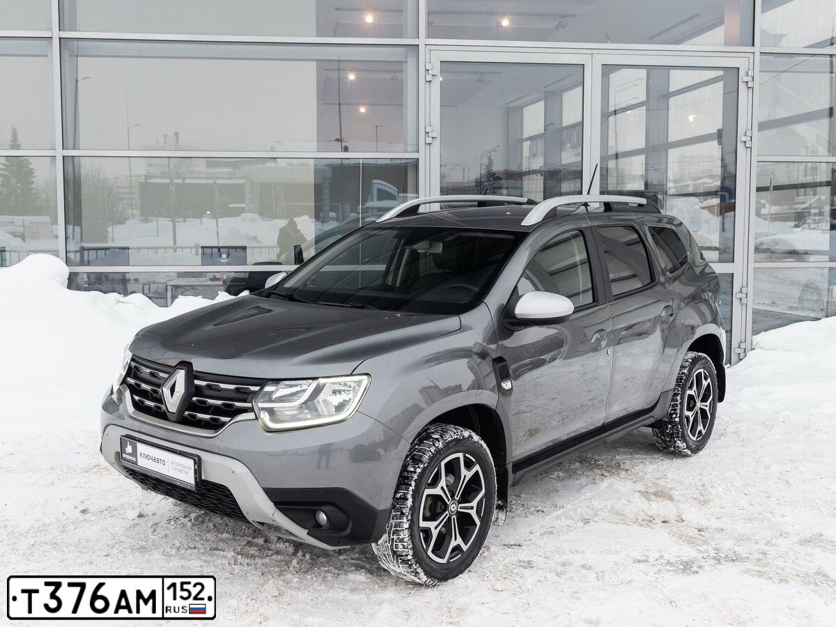 Фото автомобиля RENAULT DUSTER, 2021 — госномер Е415ЕР156. Цвет: СЕРЫЙ
