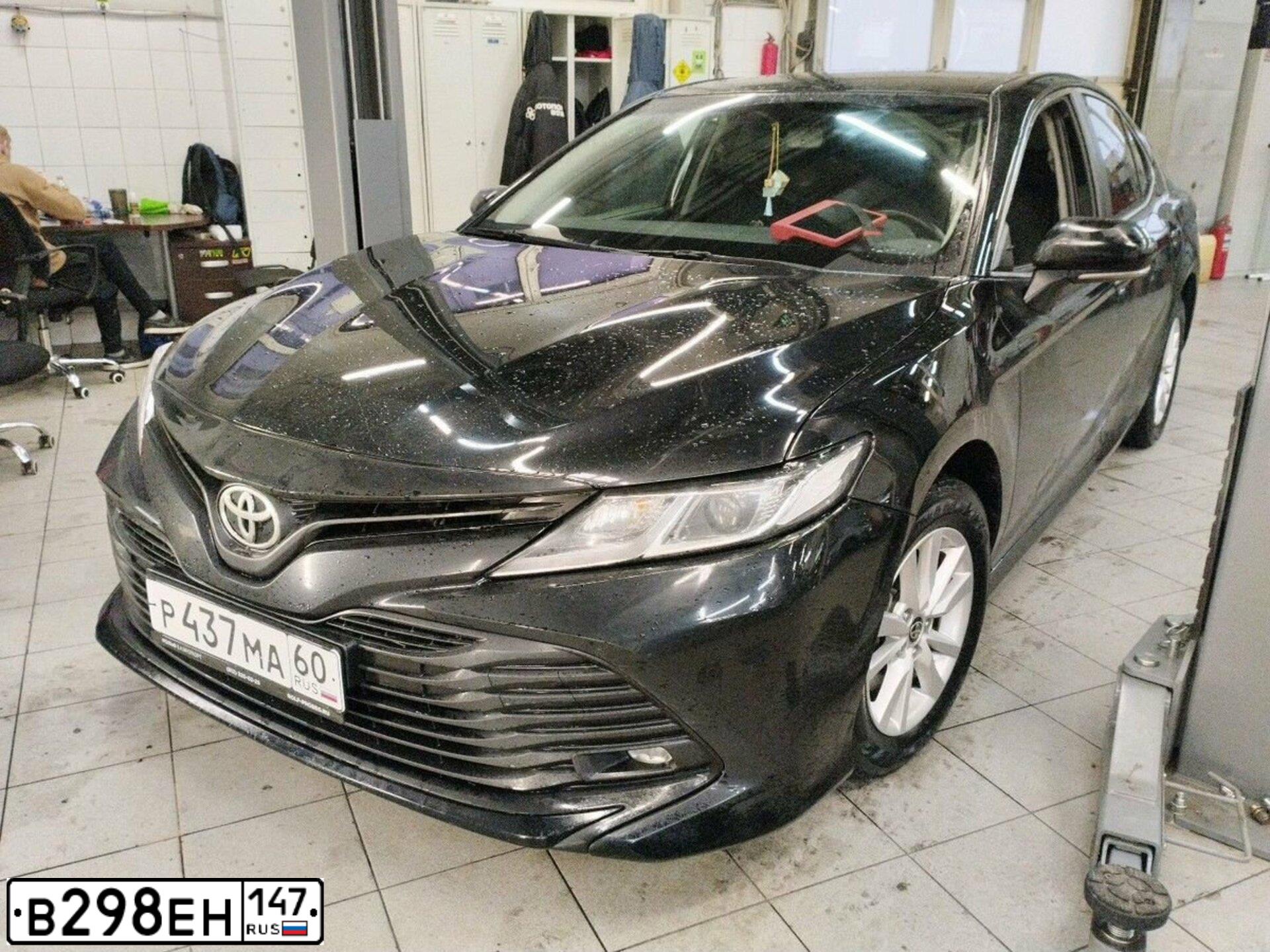 Фото автомобиля TOYOTA CAMRY, 2020 — госномер С362РМ198. Цвет: ЧЕРНЫЙ