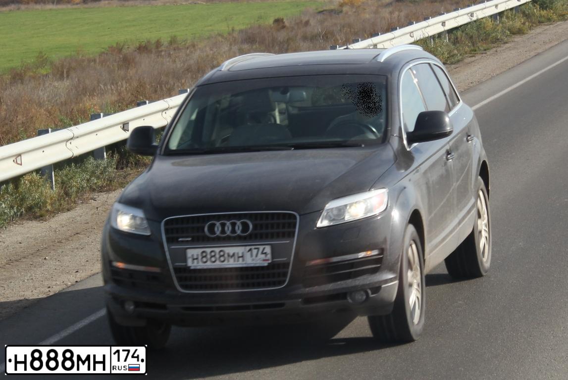 Фото автомобиля АУДИ Q7, 2006 — госномер Р030КТ774. Цвет: ЧЕРНЫЙ