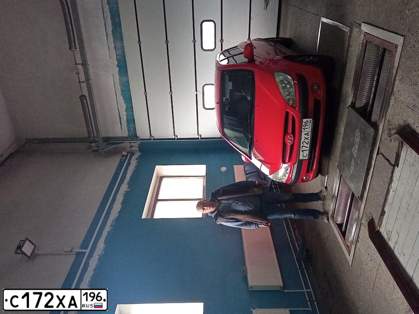 Фото автомобиля HYUNDAI GETZ, 2008 — госномер Н088НС96. Цвет: Красный