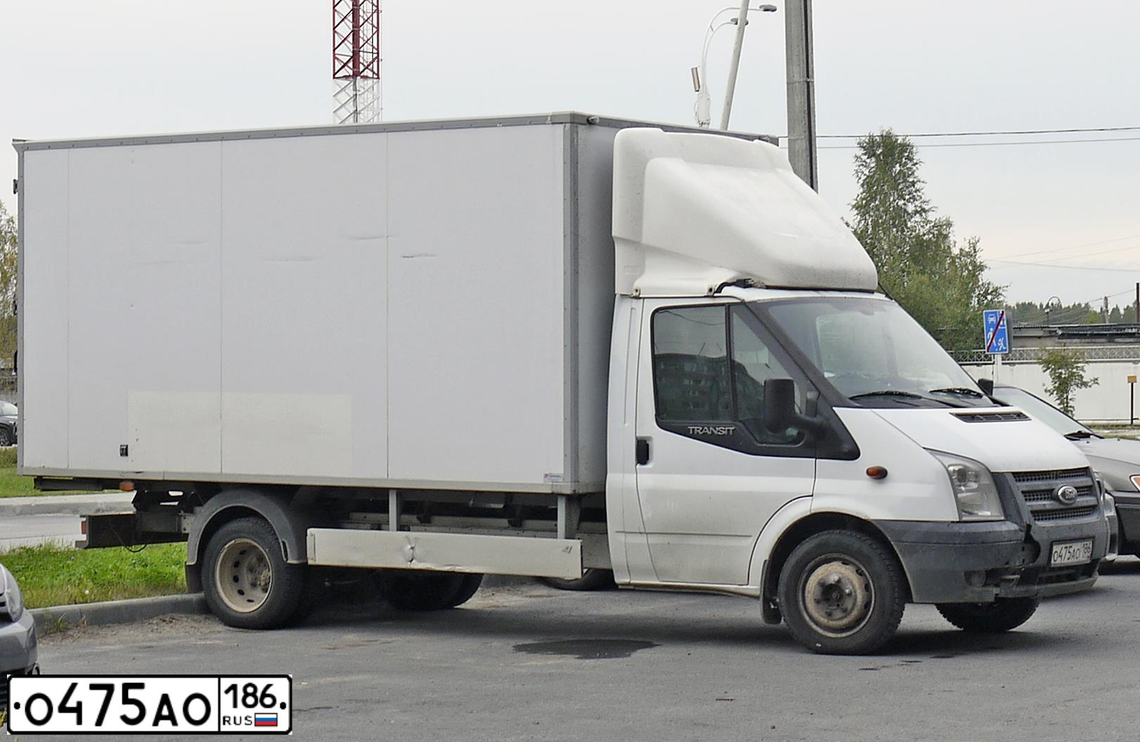 Фото автомобиля FORD TRANSIT, 2013 — госномер С480ХО196. Цвет: Белый