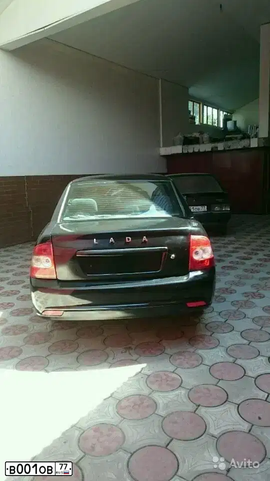 Фото автомобиля LADA 2109 SAMARA, 1996 — госномер В001ОВ77. Цвет: СВЕТЛО-БЕЖЕВЫЙ