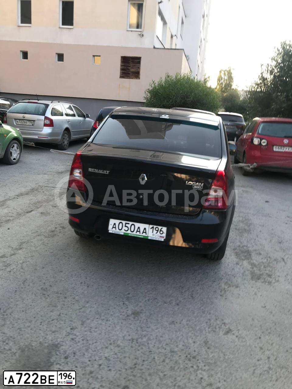 Фото автомобиля SKODA OCTAVIA, 2012 — госномер А722ВЕ196. Цвет: СВЕТЛО-СЕРЫЙ