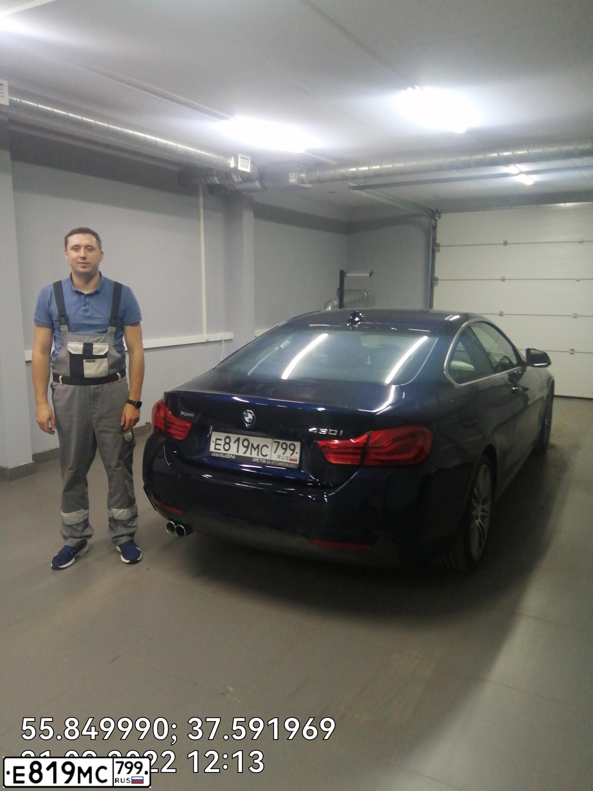 Фото автомобиля BMW 430I, 2018 — госномер С141ТО797. Цвет: синий