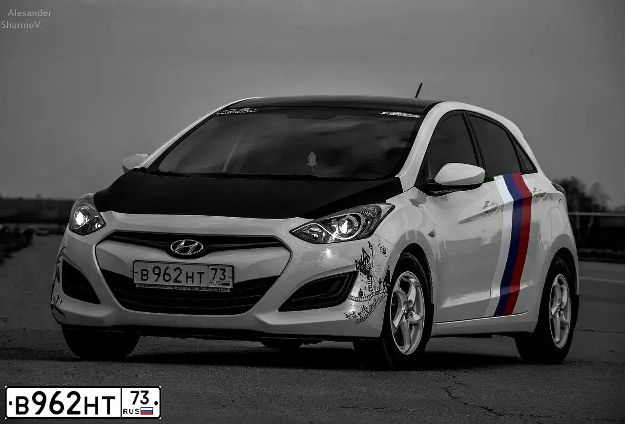 Фото автомобиля HYUNDAI I30, 2013 — госномер В962НТ73. Цвет: БЕЛЫЙ